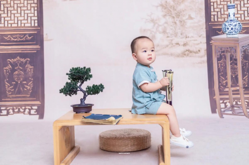 曲靖宝宝几个月翻身才正常