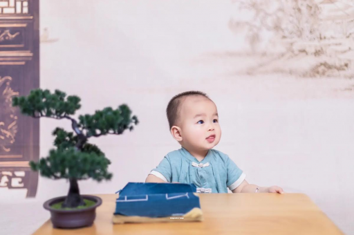 曲靖宝宝几岁会走路